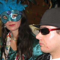 Benjamin Bluesbrother mit Paradiesvogel beim Invalidengschnas 2011.