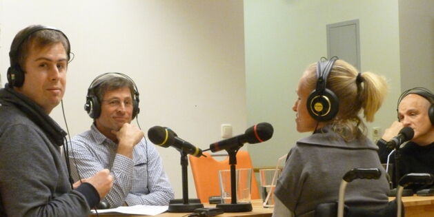 Kopfhörer, Mikrophone und Menschen: Claus Pirschner, Heinz Grabher, Sabrina Nitz, Reinhard Zischg