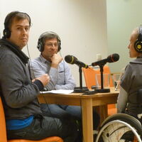 Kopfhörer, Mikrophone und Menschen: Claus Pirschner, Heinz Grabher, Sabrina Nitz, Reinhard Zischg